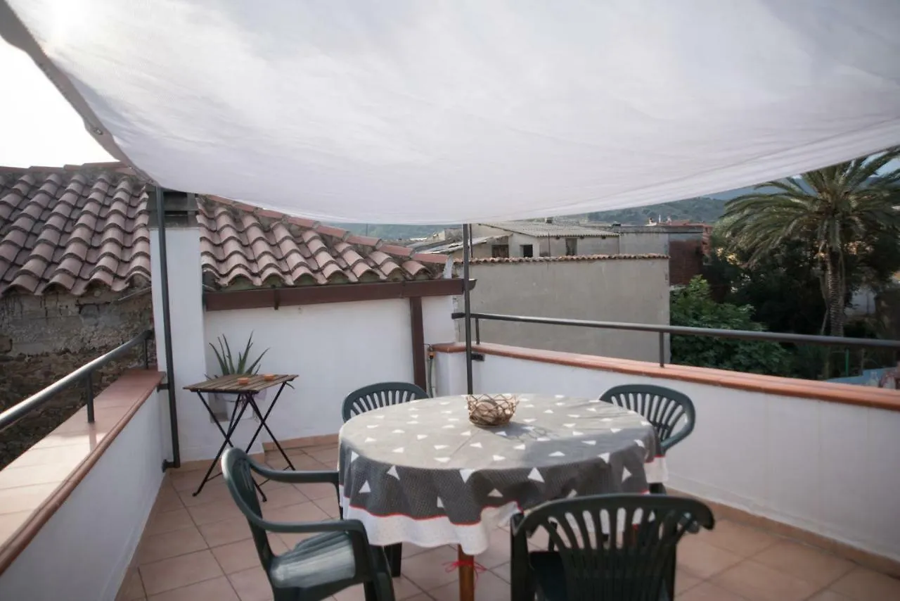 Green House Villaputzu Italien